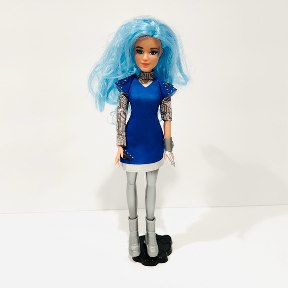 Mattel Disney Zombies 3 Addison Wells Out of This World Doll 11.5" - Picture 1 of 5